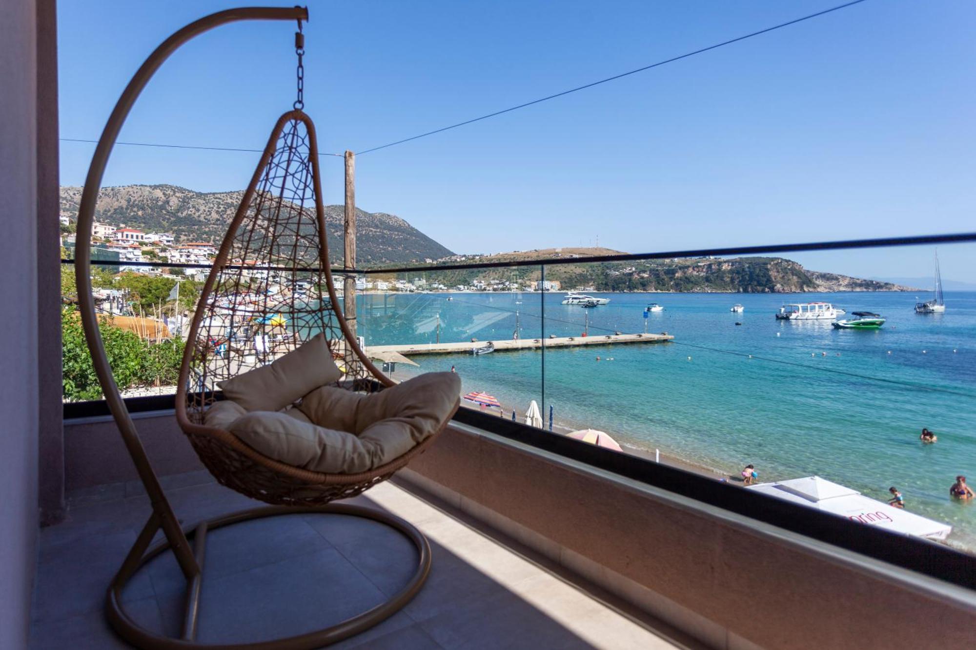 Thalassea Himare Exterior photo